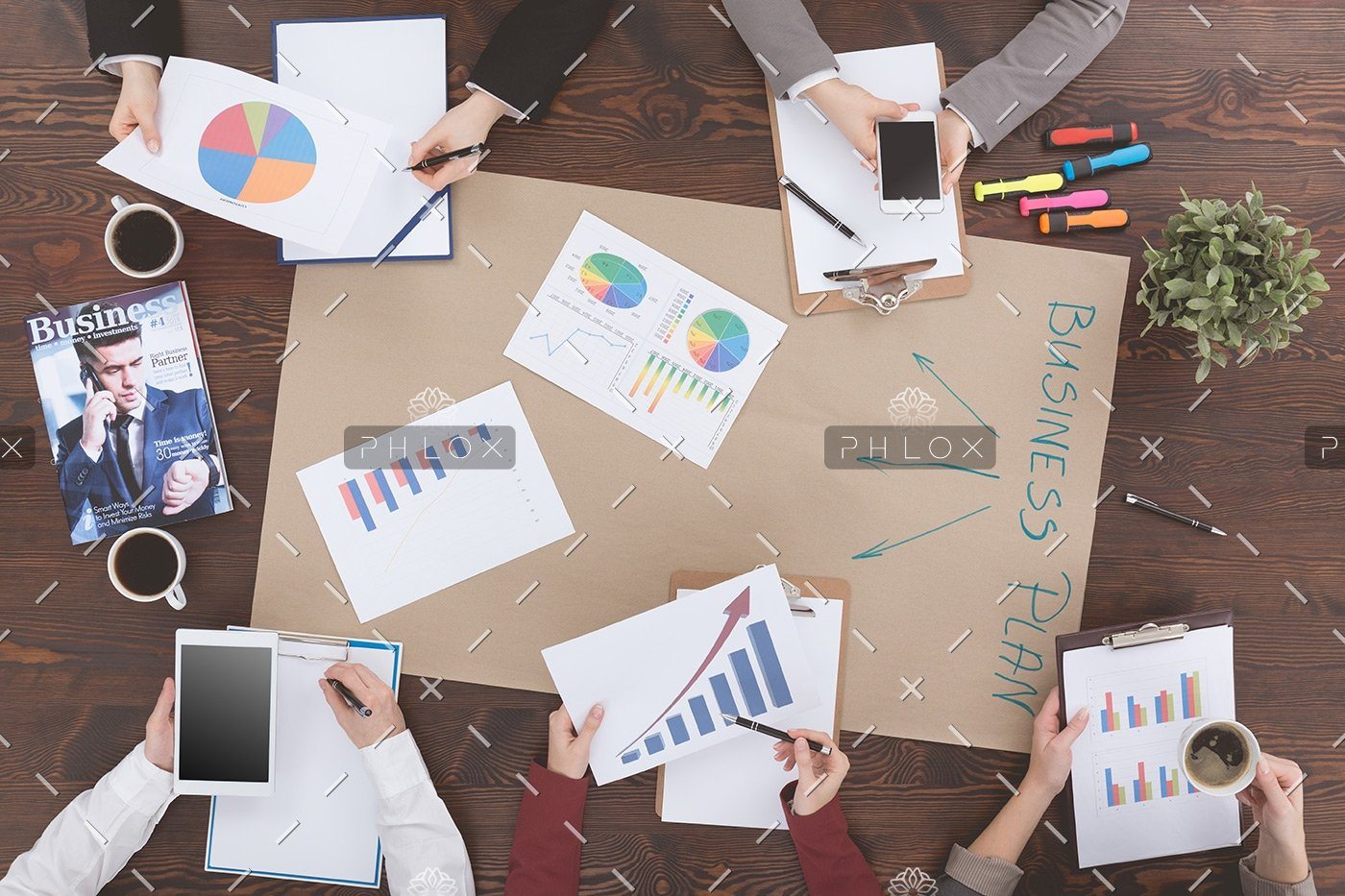 People Preparing Business Plan PMM9WH8